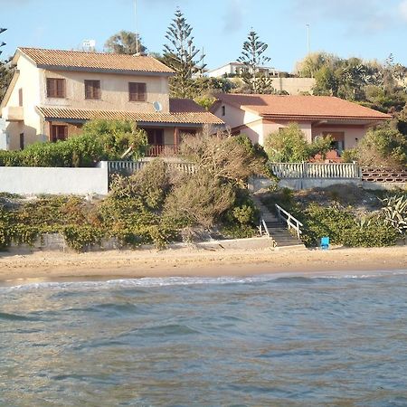 Villa Eva Sul Mare Area "A" Pozzallo Habitación foto