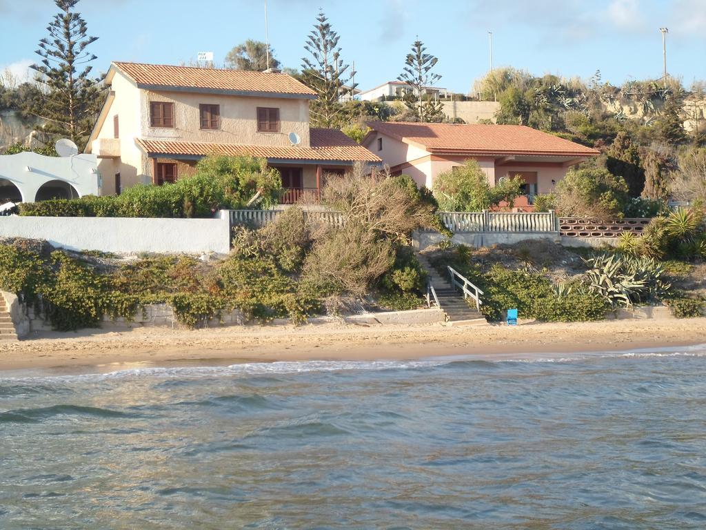 Villa Eva Sul Mare Area "A" Pozzallo Habitación foto